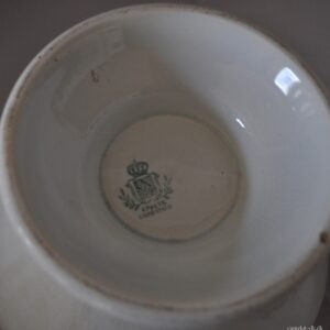 Fransk terrin med låg