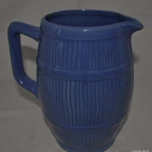 Fransk kande i blålig farve