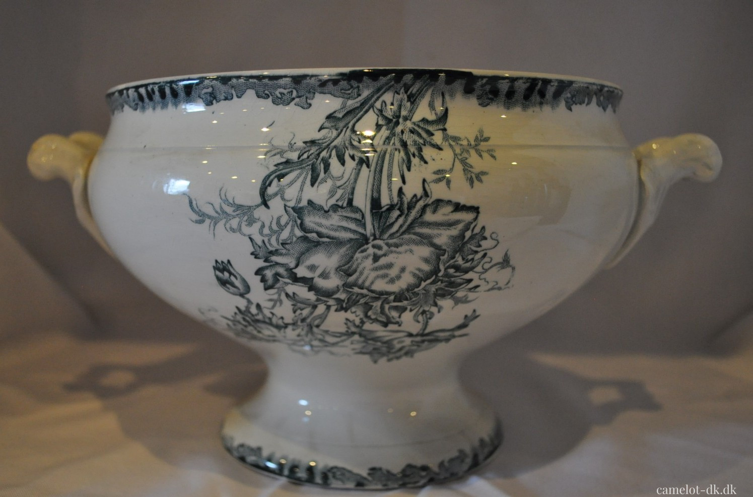 Fransk terrin uden låg