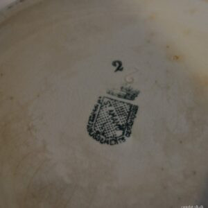 Fransk terrin med låg