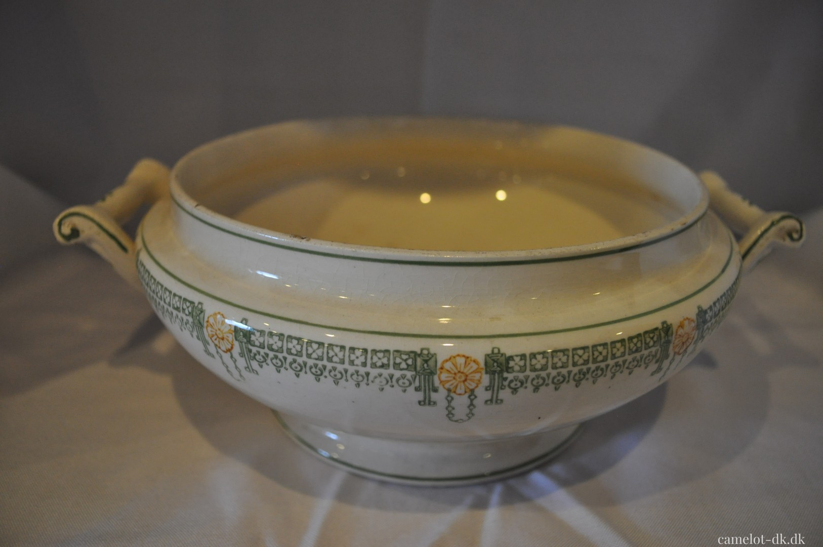 Fransk terrin uden låg