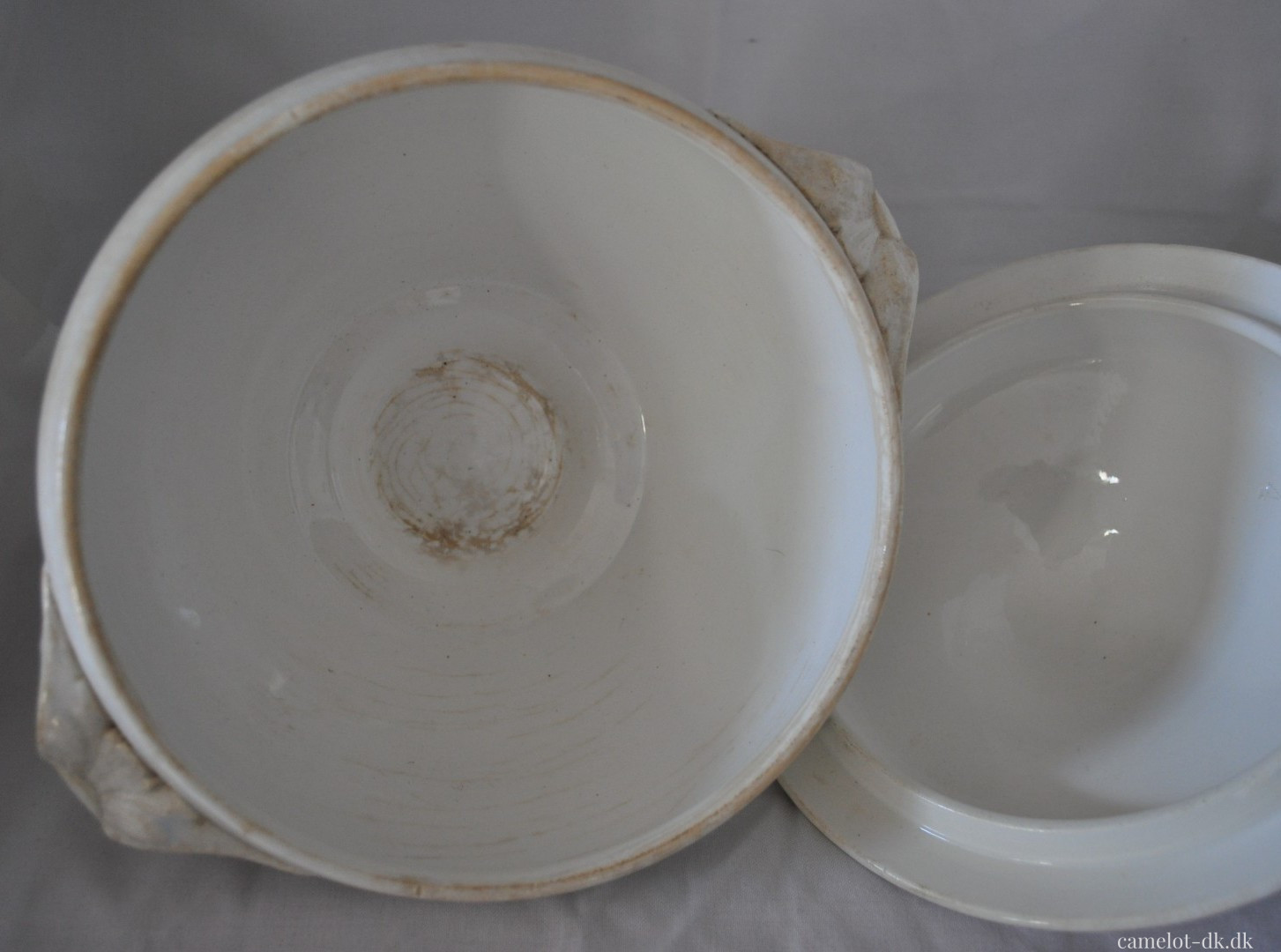 Fransk terrin med låg