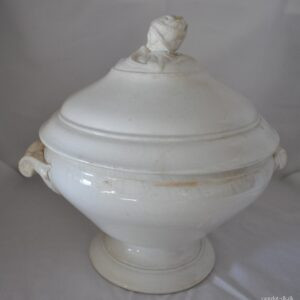 Fransk terrin med låg