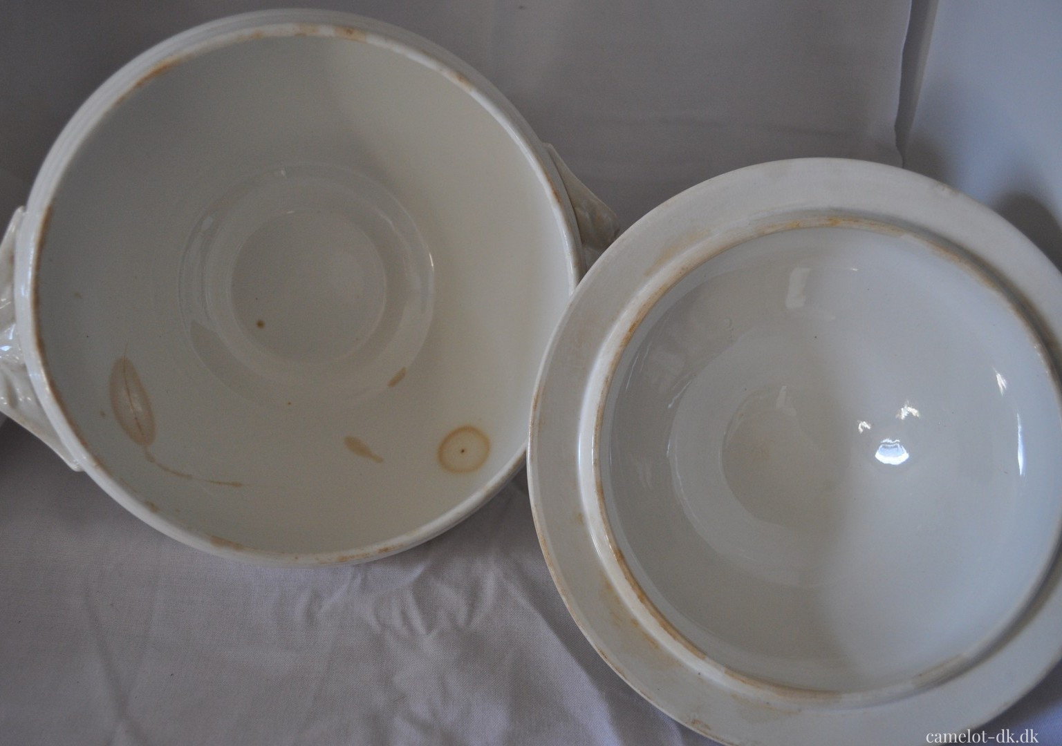 Fransk terrin med låg