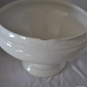 Fransk terrin med låg